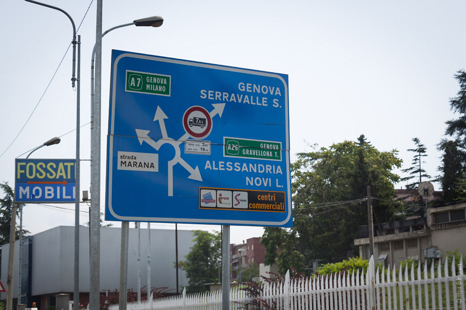 An Italian road sign