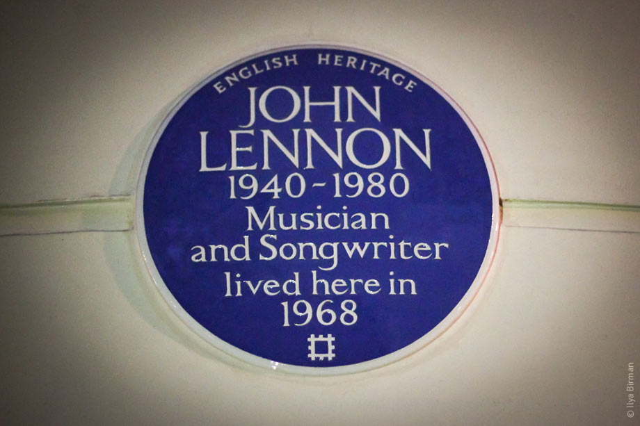The round memorial plaque for John Lennon in London