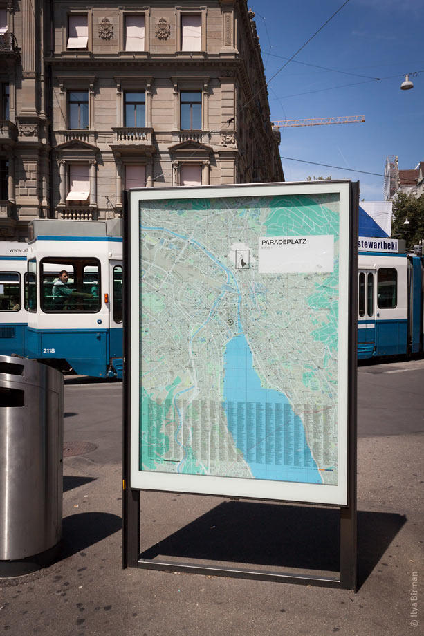 Zurich city map stand