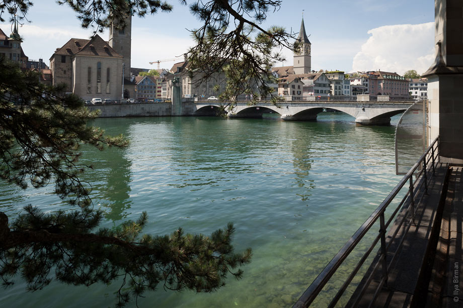 The water in the river in Zurich is clean